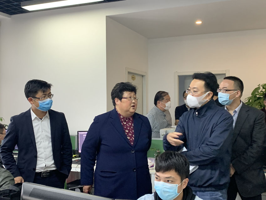 寶山區區領(lǐng)導一行蒞臨邁維動(dòng)漫調研企業(yè)復工復產(chǎn)情況(圖2)
